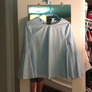 blue women’s top